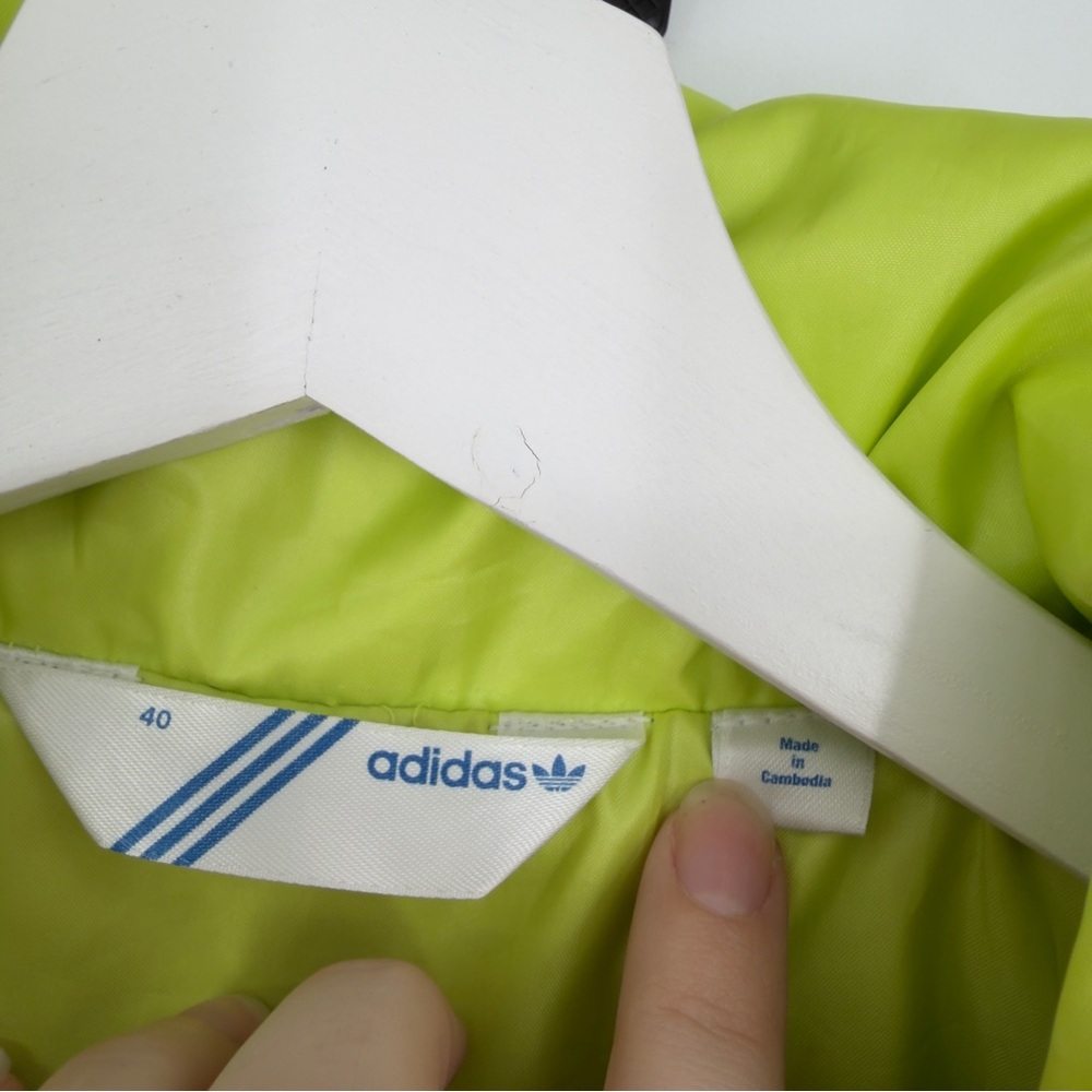 Adidas Neon Yellow Hooded Jacket Sz 40 Womens - Picture 2 of 5